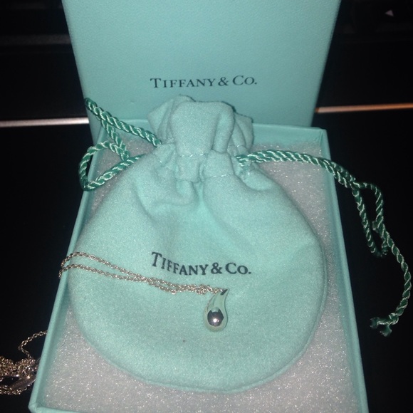 Tiffany & Co tear drop necklace