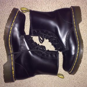 NEW BLACK DR MARTENS