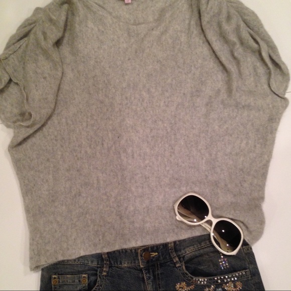Calypso 100% Cashmere Ruched Sleeve Sweater