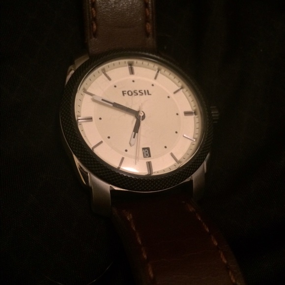 Leather band Fossil Watch.
