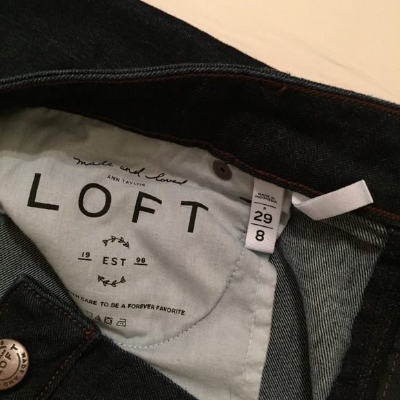 LOFT Dark Wash Petite Ankle Jeans - Picture 3 of 4