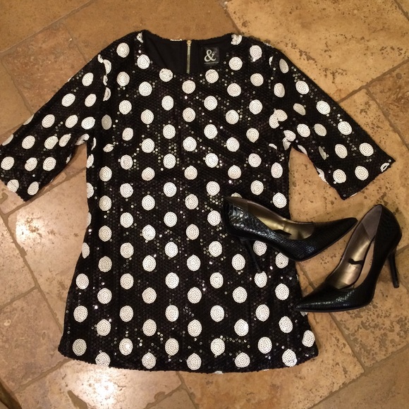 Ampersand Ave Tops - SEQUIN POLKA DOT BOUTIQUE TUNIC NWOT!