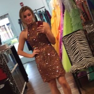 Size 4 Sherri Hill short homecoming dress