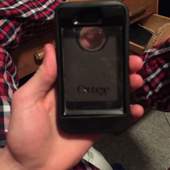 Used iPhone 4 otter box case - Picture 1 of 2