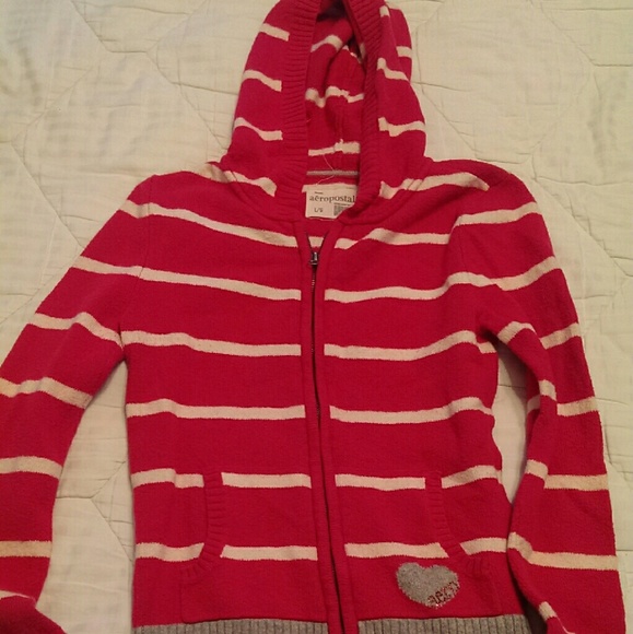 Hooded zippered sweater