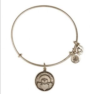 Alex and ani Claddaugh bracelet