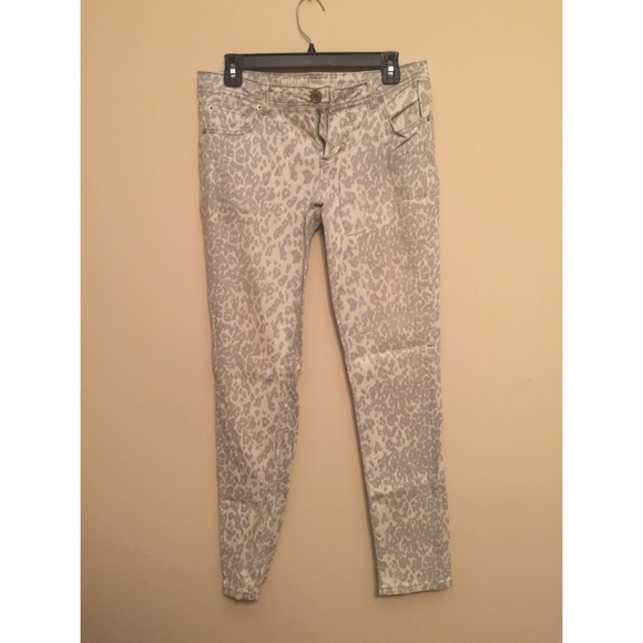 Cheetah print skinny jeans