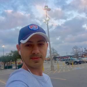 Meet your Posher, Amir