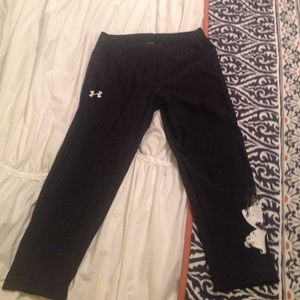 Under Armour crop running pants