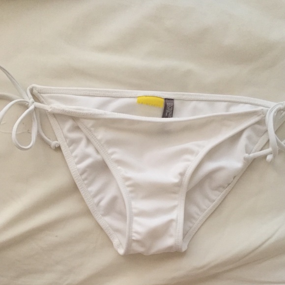 Pac Sun: La Hearts Bikini Bottom