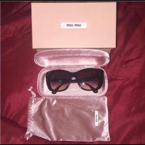 MIU MIU Sunglasses