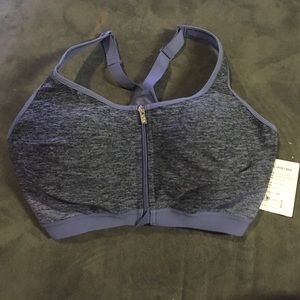 VSX Knockout Front Close sport bra.