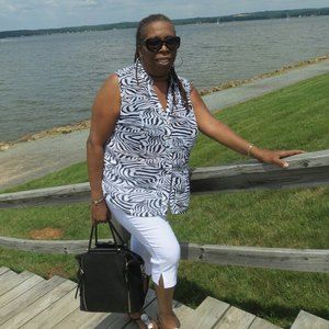 Meet your Posher, Sylvia