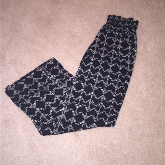 Bell bottom pants