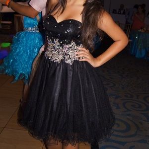 Tony Bowls Homecoming/ Prom Black cocktail dress