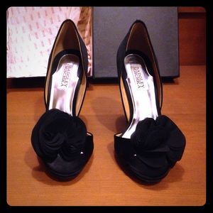 Badgley Mischka Randall Open Toe Pump