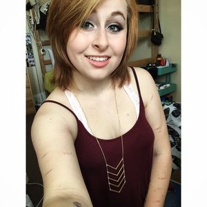 Meet your Posher, Hannah