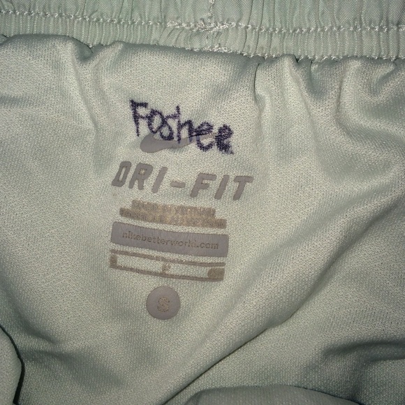 Nike shorts - Picture 2 of 2