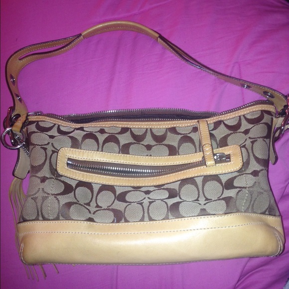 Brown coach shoulder bag