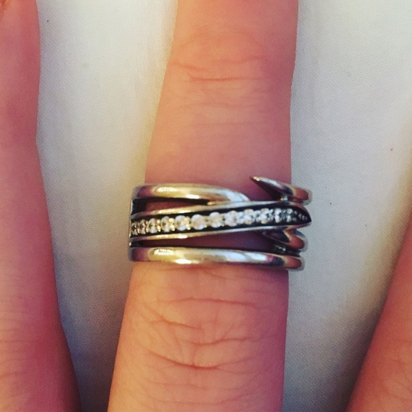 Pandora diamond ring size 7
