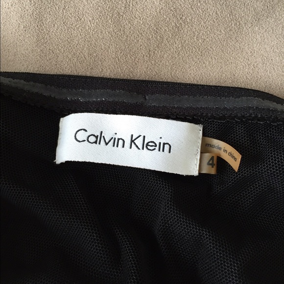 ✨ Calvin Klein Dress ✨ - Picture 4 of 4