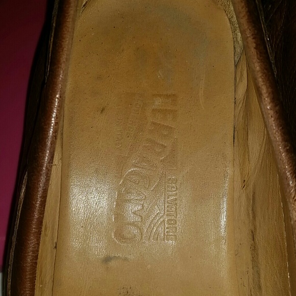 Shoes - Picture 3 of 4