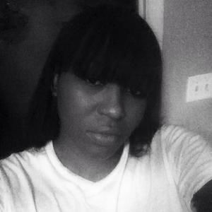 Meet your Posher, Val