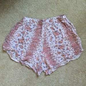 Rose pink floral brandy Melville shorts