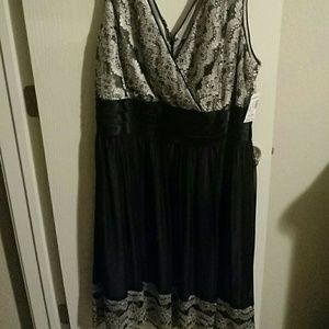 Gorgeous formal dress