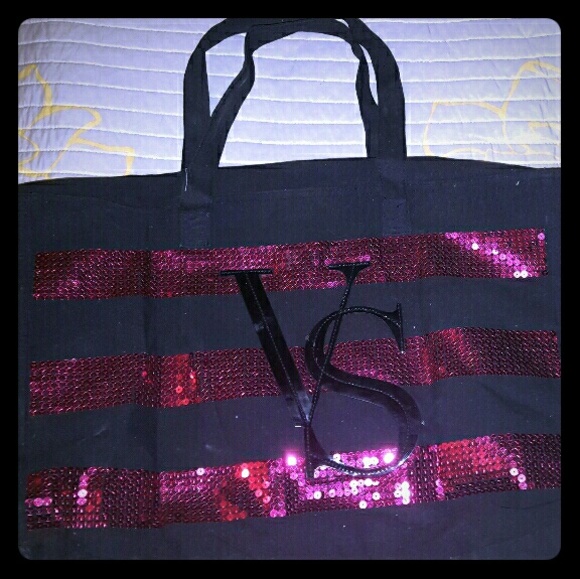 Victoria's Secret tote