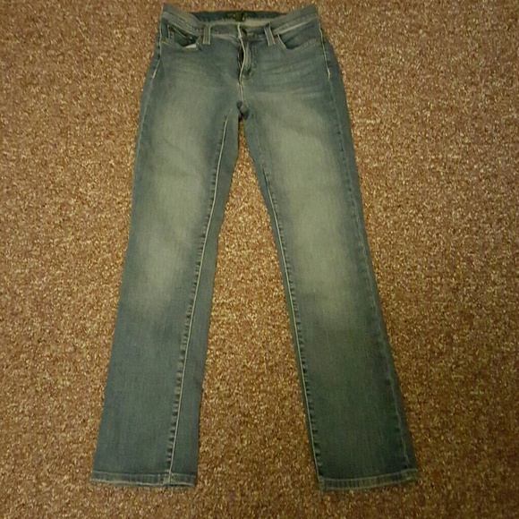 Jeans - Picture 1 of 2