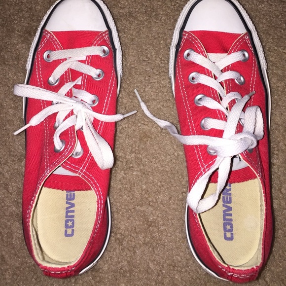 Red converse