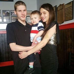 Meet your Posher, Crystal