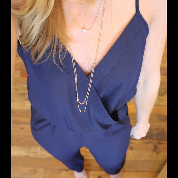 Navy surplice sleeveless jumper with pockets - Picture 2 of 4