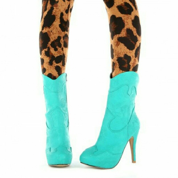 Iron fist turquoise sugar skull boots