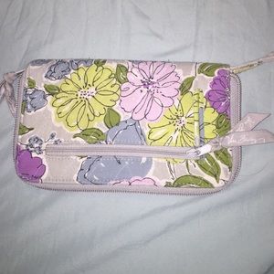 Vera Bradley Wallet/wristlet