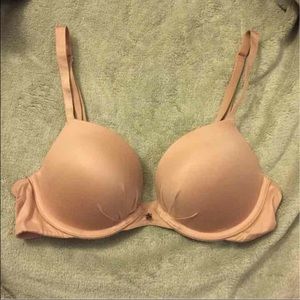 👍sold👍Victoria's secret fabulous plunge pushup