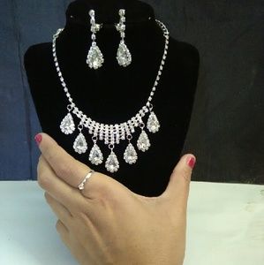 New Silver Plated Jewelry Set $10