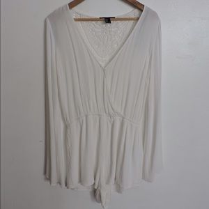 White Romper with Crochet Detail and Belle Sleeves