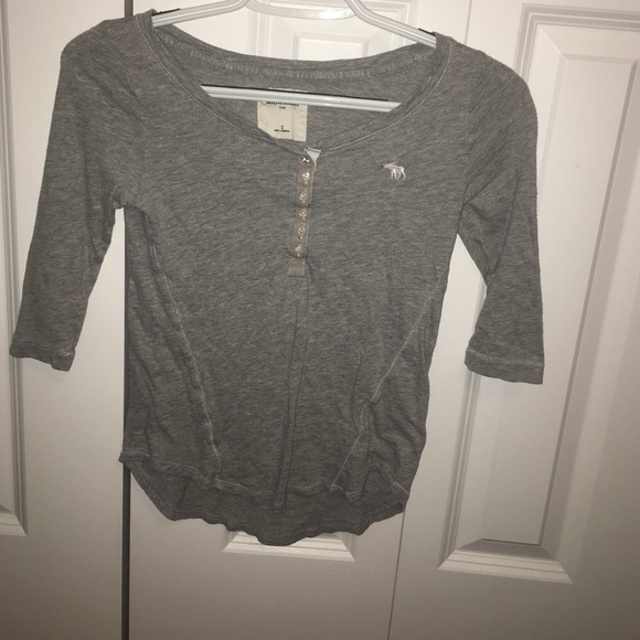 Abercrombie & Fitch top - Picture 1 of 3