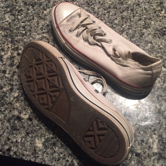 White converse size 7
