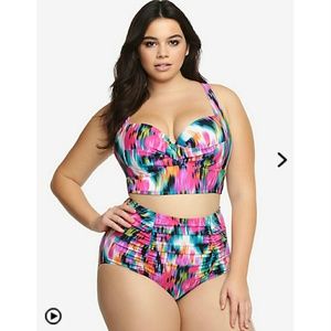 Torrid size 4