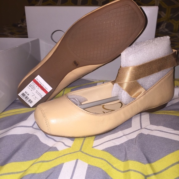 Brand new Jessica Simpson flats