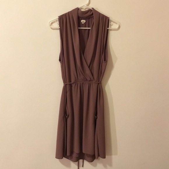 Aritzia Wilfred Sabine Dress