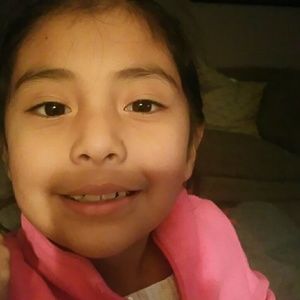 Meet your Posher, Mayra