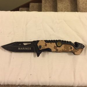 Spring assisted marines pocket knife
