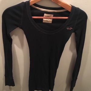 Navy blue hollister long sleeve shirt