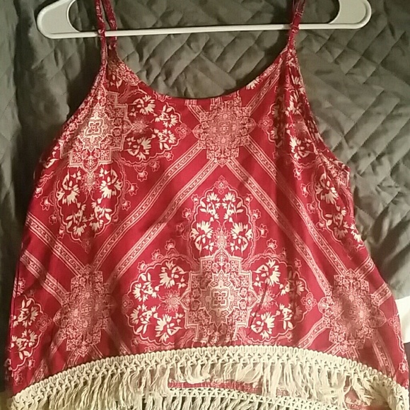 Crop top