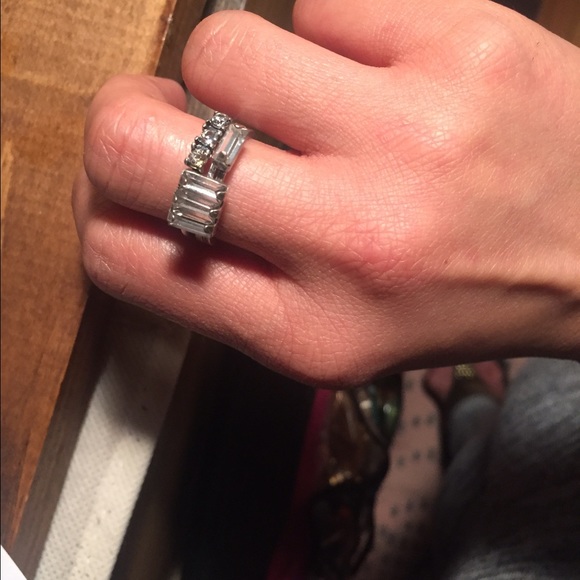 Stackable sparkly rings - Picture 4 of 4