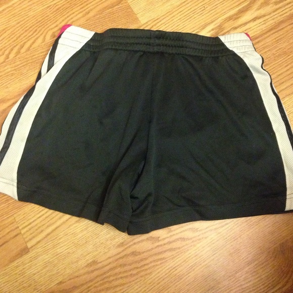Adidas shorts - Picture 2 of 2
